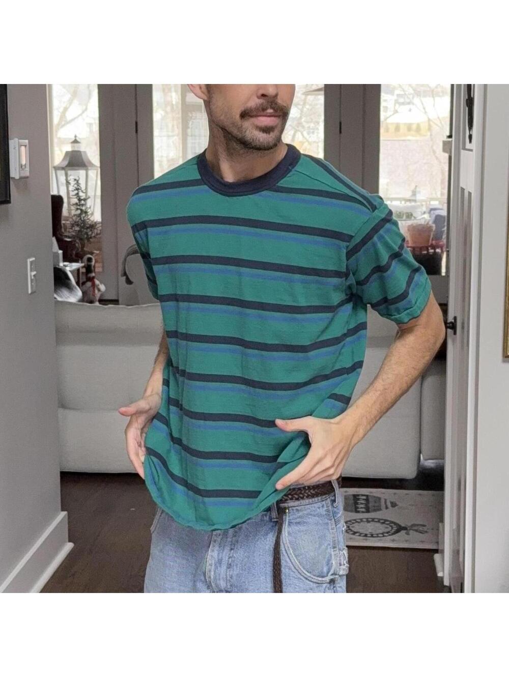🌊 Vintage-Inspired Green Striped Tee – Size Small